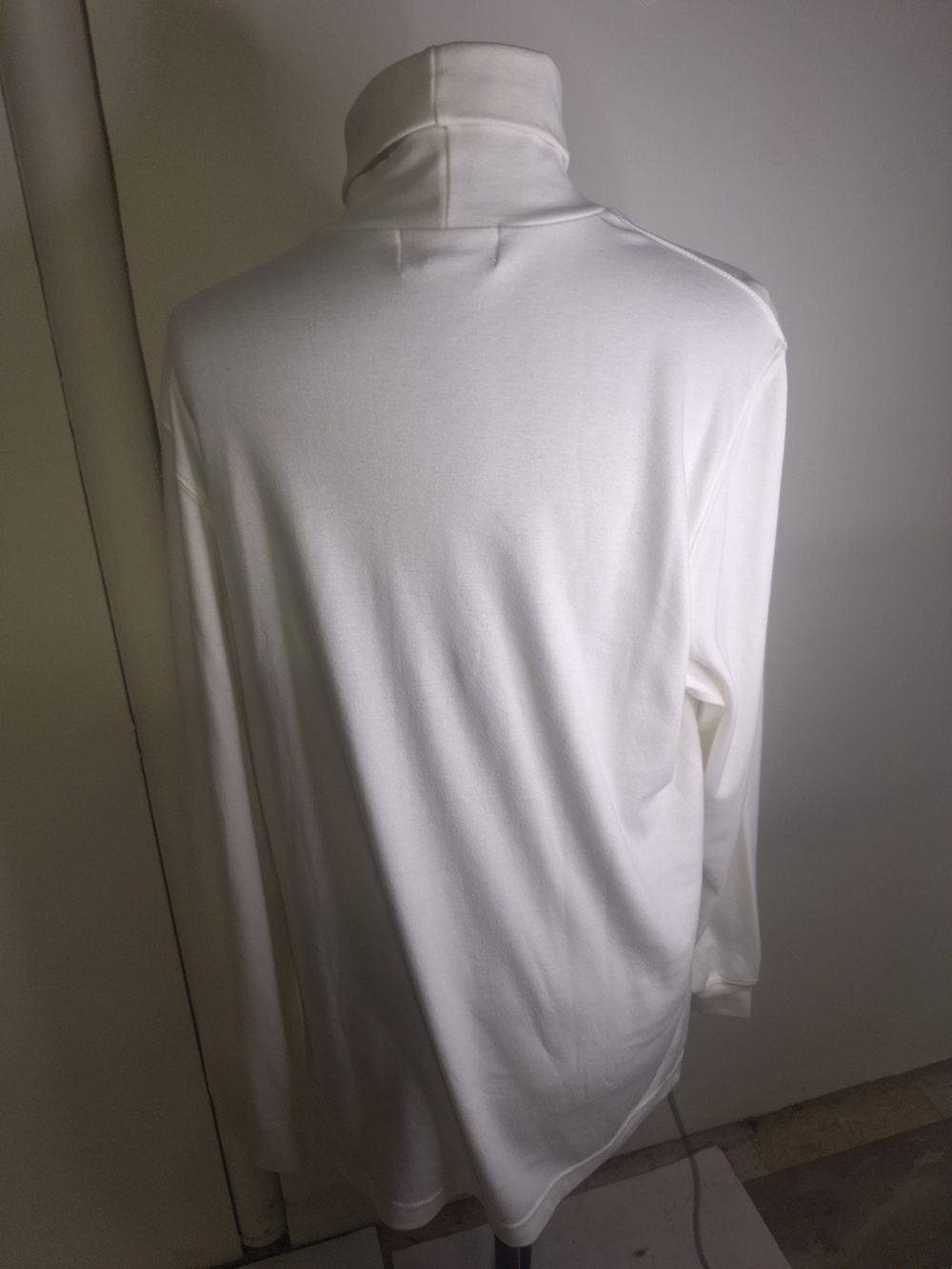 Croft & Borrow Halloween White Cotton Top - Classic Turtleneck Size Large - Picture 4 of 5